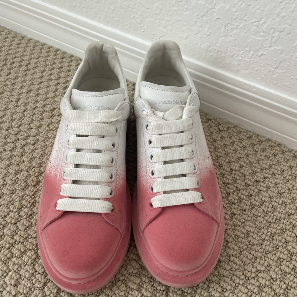 Alexander McQueens US 8/ EU 39! - Picture 2 of 3